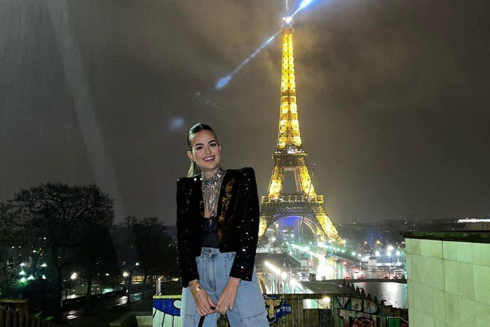 Adriana Ćaleta-Car objavila fotografiju iz Pariza, pažnju 'ukrala' popularna torbica