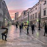 djeca igra stradun