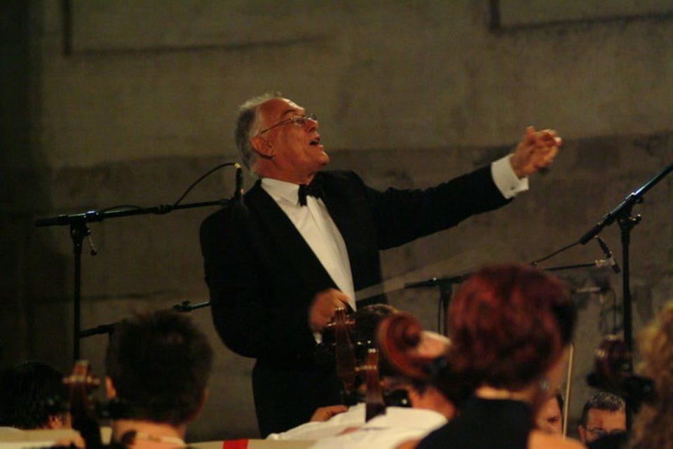 Adio maestro! Napustio nas je jedan od najvećih hrvatskih dirigenata Nikša Bareza