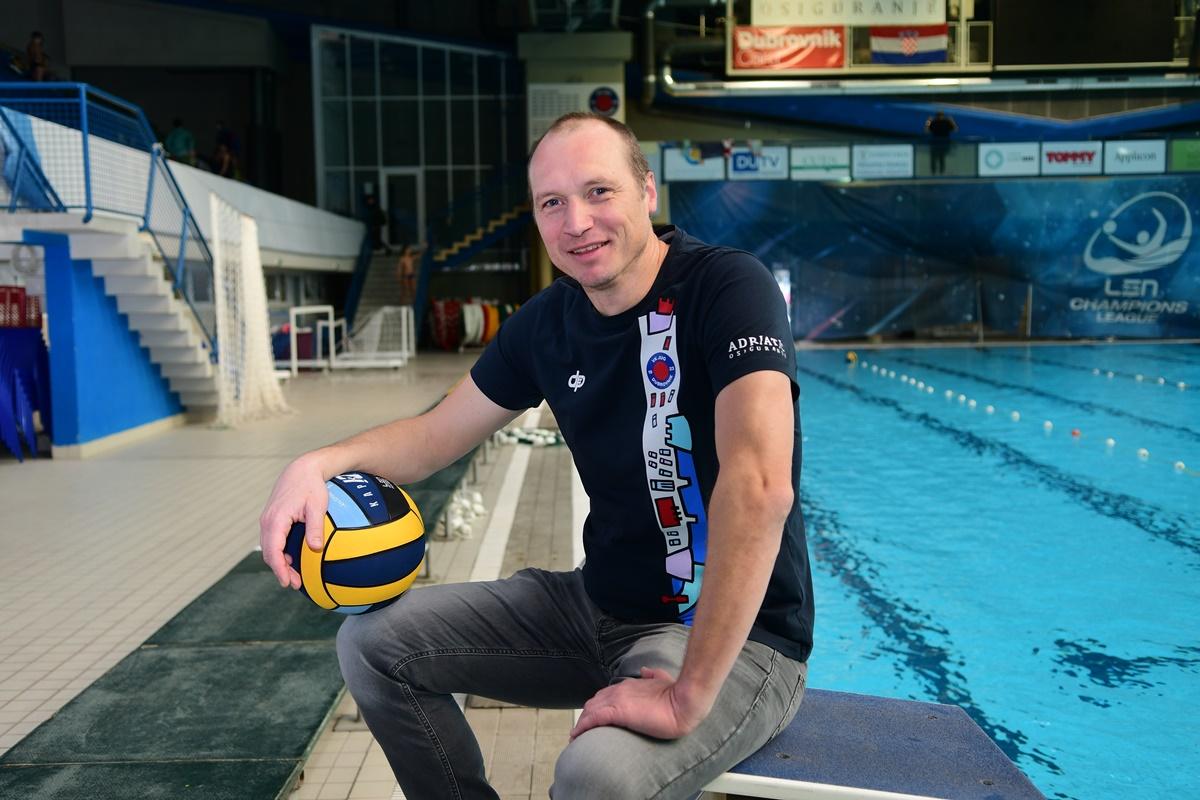 Vjekoslav Kobescak VK Jug AO 2