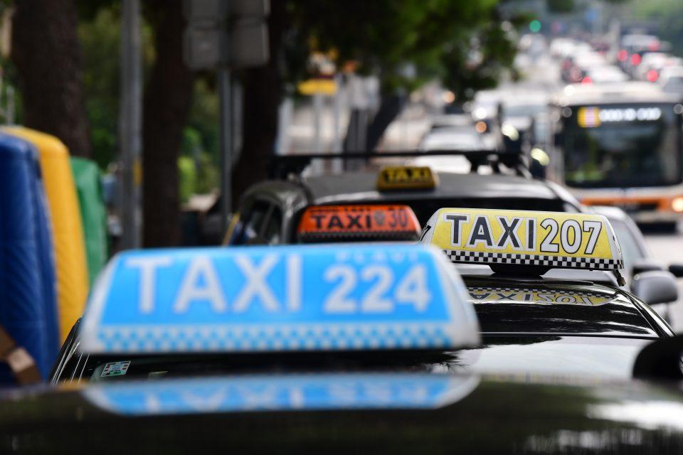 Taksisti besplatno prevezli više od 150 alkoholiziranih vozača!