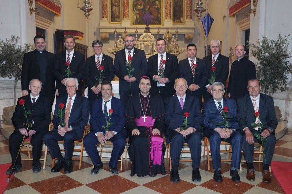 Biskup i apostoli