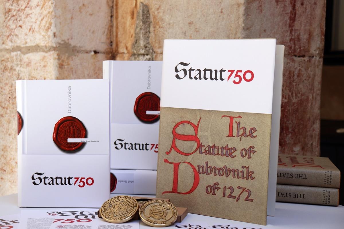 STATUT 750 press 18