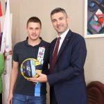 jugasi prijem frankovic 13
