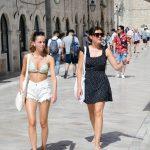 Busy Sunday on Stradun 11