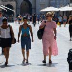 Busy Sunday on Stradun 12
