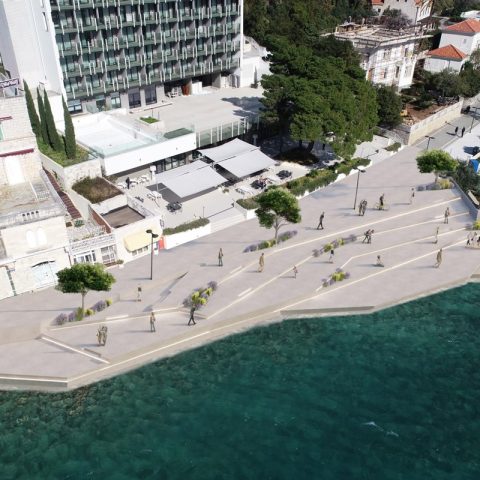 Sviđa li vam se dizajnersko rješenje studija Proto-Arch šetnice ispred ...