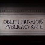 statut u kamenu dvor izlozba 18