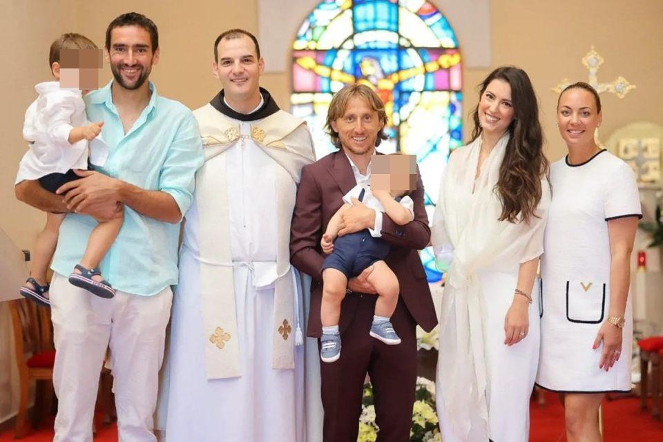 Kristina i Marin Čilić krstili Vita, za kuma odabrali Luku Modrića