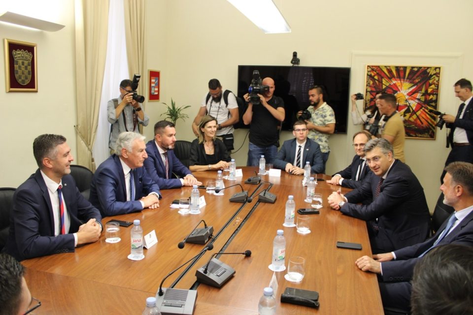 Dobroslavić i Franković o sezoni i novim izazovima razgovarali s premijerom Plenkovićem