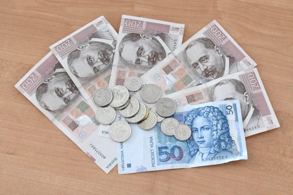 Kuna ojačala prema euru, franku, dolaru i funti