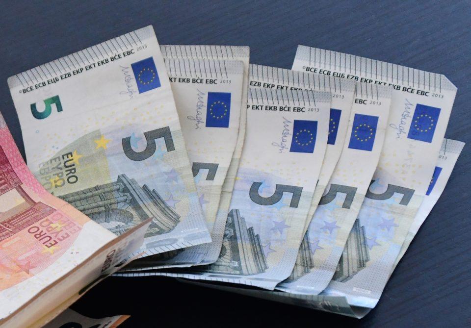 BLIŽI SE EURO Kako će se obračunavati plaće za prosinac?