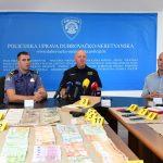 policija pressica zlato novcanice 25