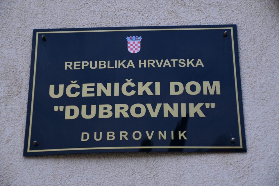 ucenicki dom ukrajina000