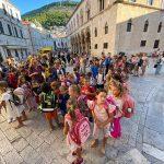 FOTOGALERIJA Umjesto sjedanja u klupi malisani ucinili djir po Gradu 6