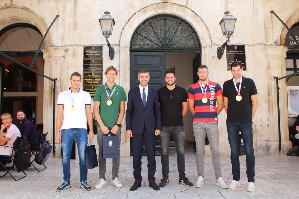 prijem zlatnih vaterpolista Grad Dubrovnik 3