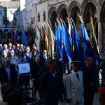 Svecani mimohod prdstavnika postrojbi koje su branile i oslobodile jug Hrvatske 1 1