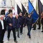 Svecani mimohod prdstavnika postrojbi koje su branile i oslobodile jug Hrvatske 8 1