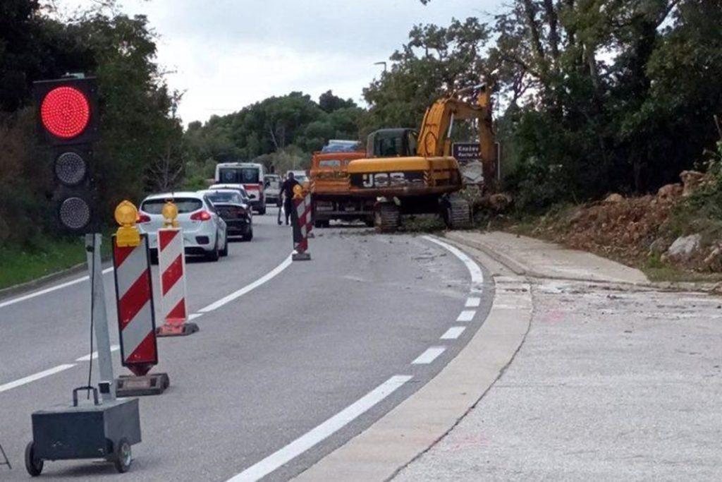 Krizanje Vatrogasni dom Zaton 2 1