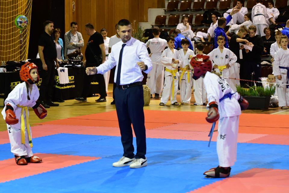 TAEKWONDO24