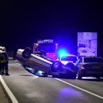 FOTO/VIDEO ZATVOREN MOST Jedna osoba ozlijeđena u sudaru u Lozici 2 policija lozica sudar 6