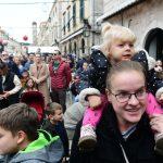 DJEČJI DOČEK 2022. NA STRADUNU Mališani uz pjesmu i ples dočekali novo ljeto 8 Djecji docek 2022 Ante Gelo 8