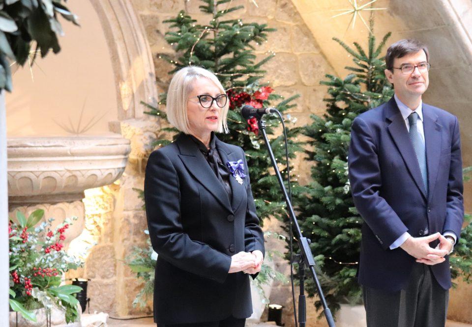 Jelka Tepsic odlikovana Krizem Reda za civilne zasluge Kraljevine Spanjolske 14