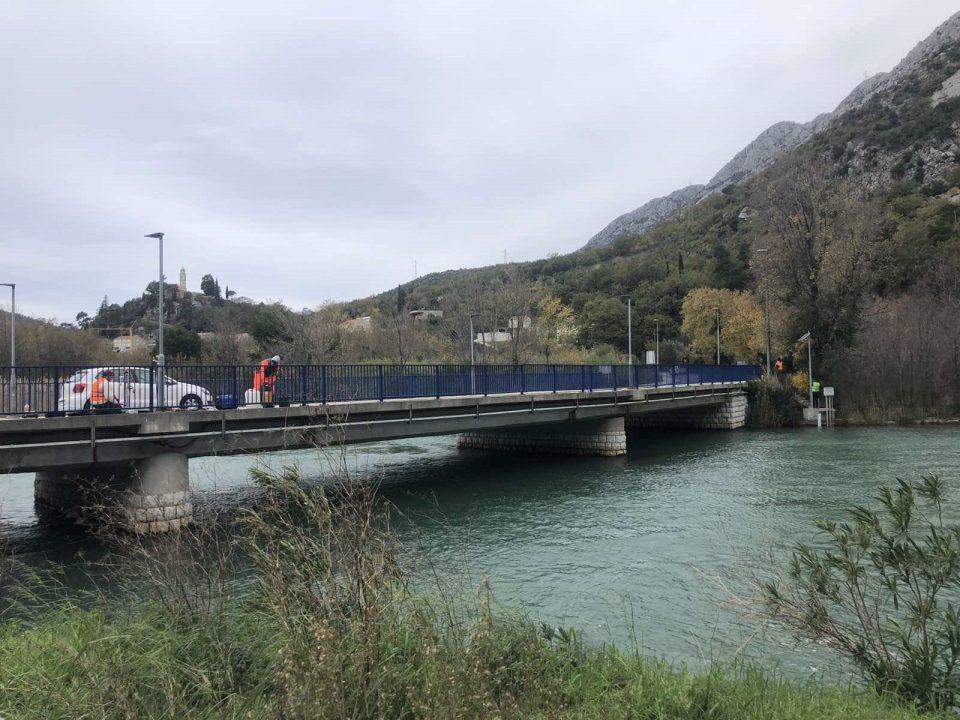 Most dr. Franja Tuđmana zatvoren za prvu skupinu vozila, promet preusmjeren preko mosta Ombla