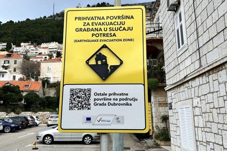 Prihvatno mjesto na javnoj povrsini za evakuaciju gradana u slucaju potresa