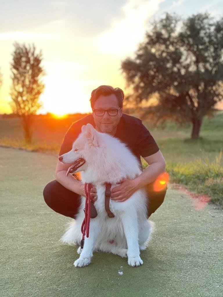 Robi i njegov Bono