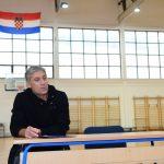 Ivica Cumeljan podijelio svoja iskustva iz Domovinskog rata sa školarcima Mokošice 5 sat povijesti cumeljan mokosica 5