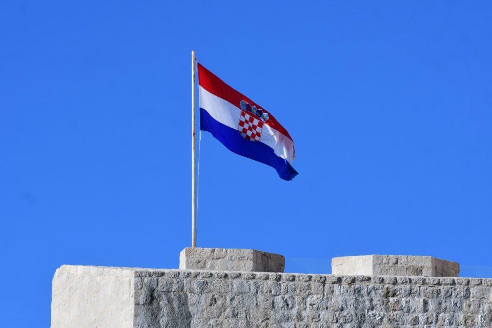 ZASTAVA HRVATSKA001