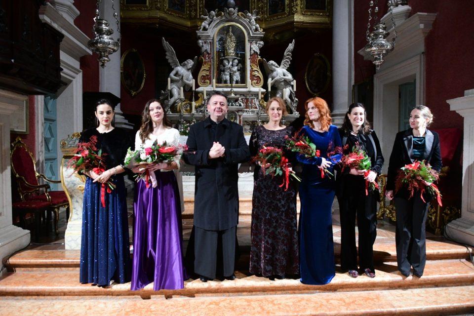 [FOTO/VIDEO] Operne dive poklonile Dubrovčanima predivnu glazbenu večer