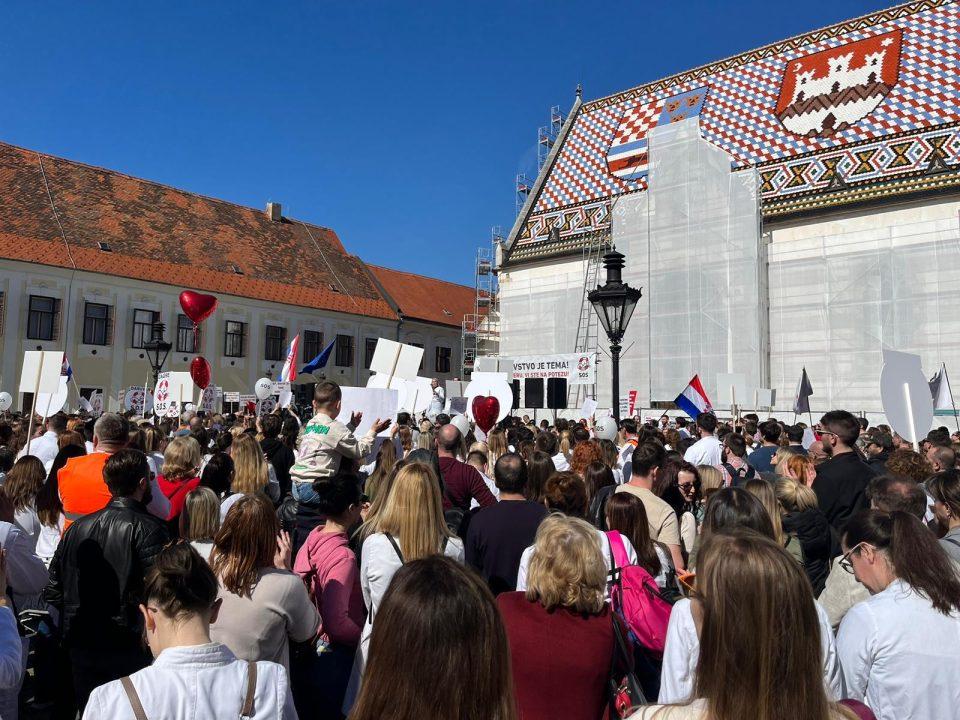 Orsat John za DuList s prosvjeda na Markovom trgu 6