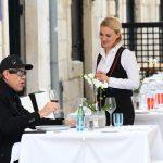 turisti konobar sezonci restoran04