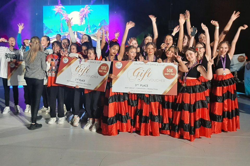 [FOTO] Plesačice 3V sudjelovale na 'Dalmatian Dance Cup' plesnom natjecanju. Plasirale se na 'Gala večer'!