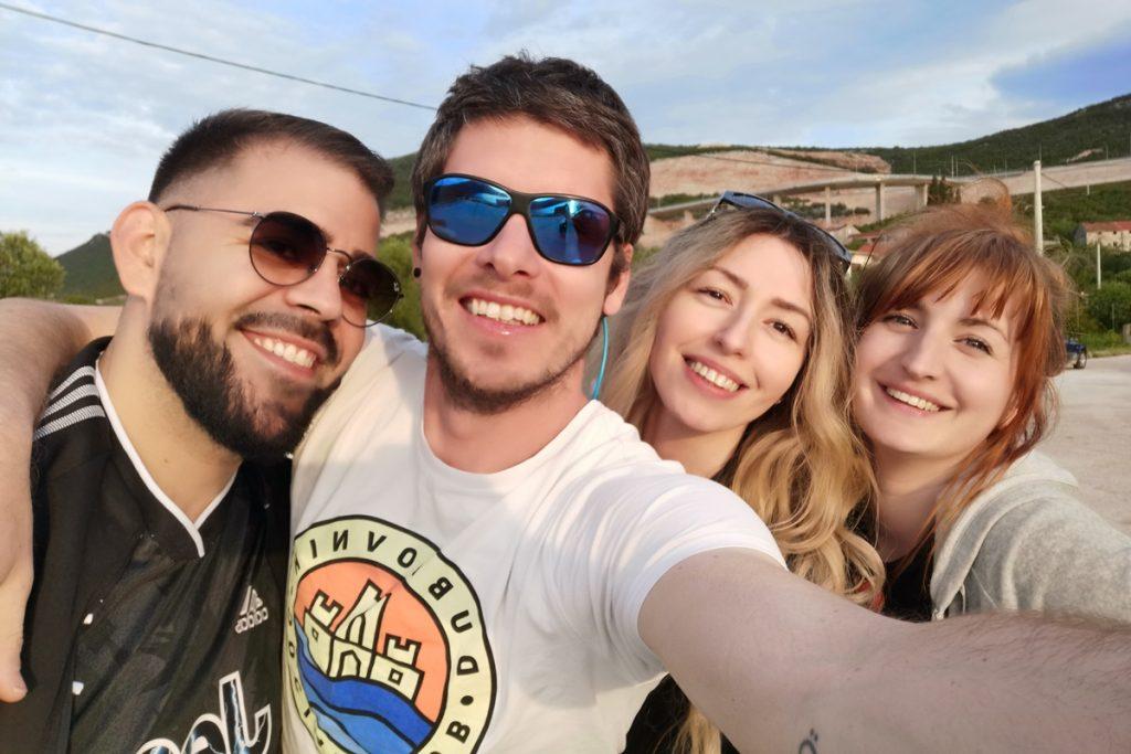 Film koji je spojio mladog turista iz Libanona dvadesetak ljudi iz Grada Jugove plivace gacice i Peljeski most 5