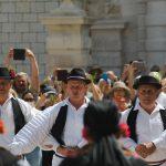 folklorni nastup stradun 5