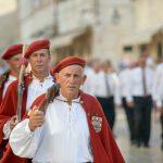 LJETNI SV. VLAHO Svecano proslavljen blagdan Ruke sv. Vlaha 6