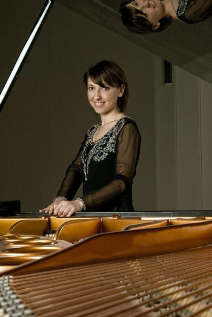 Marija Gjosevska 1 669x800 1