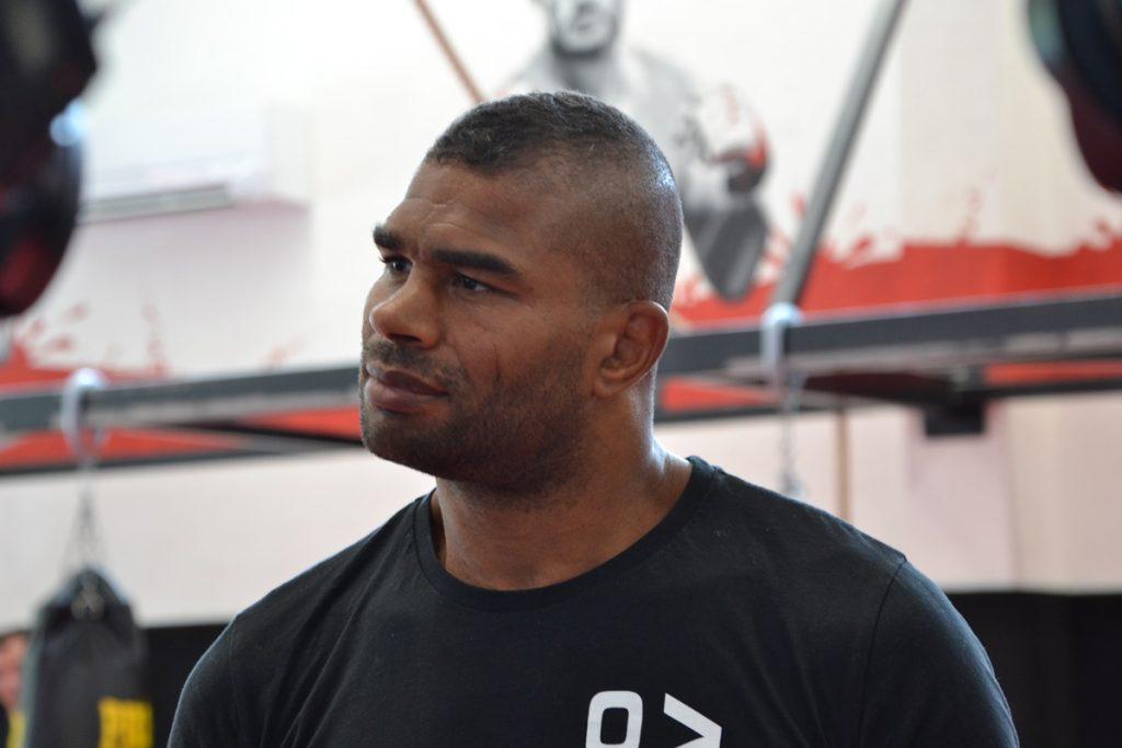 alistair overeem 4