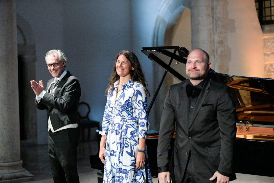 FOTO/VIDEO Troje vrhunskih pijanista priredilo glazbeni spektakl u Kneževu dvoru