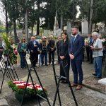 VIJENCI I SVIJEĆE Odana počast žrtvama s Dakse 4 vijenci zrtve s dakse3