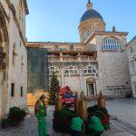 dubrovnik advent postavljanje kucica 6