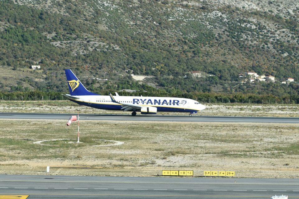 ryanair avion zrakoplov