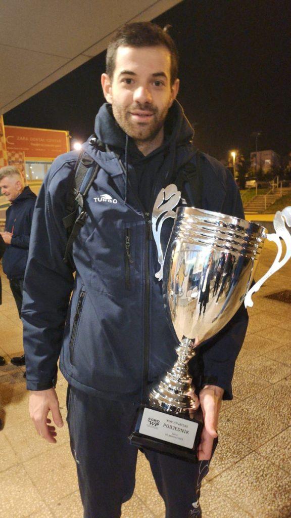 jug jadran finale kupa RH toni popadic trofej
