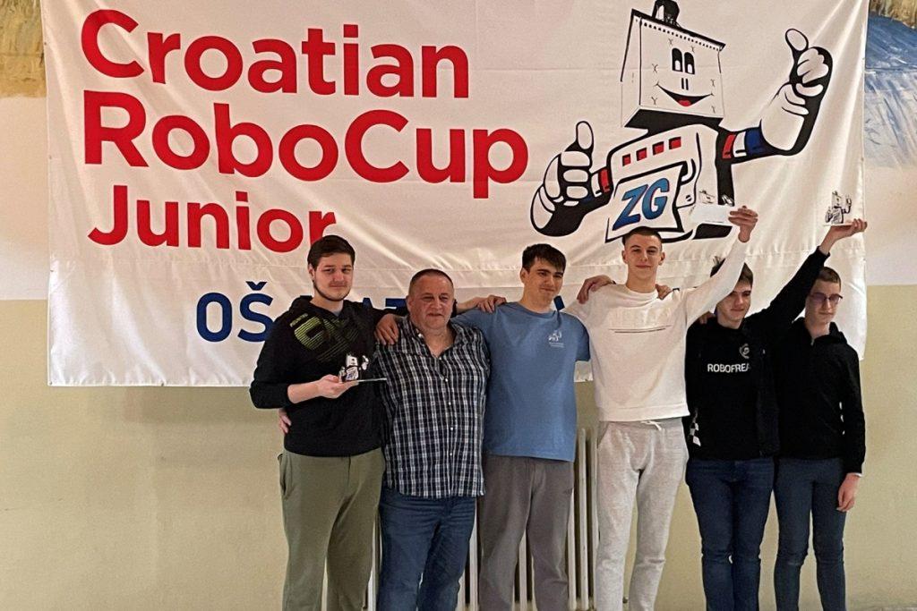 ROBOCUP JUNIOR Dubrovački robotičari osvojili zlato, srebro i broncu