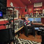 DOKUMENTARAC PAULE I ĐELA JR. JUSIĆA Trubaduri stižu na male ekrane 5 film trubaduri Laci Padjen