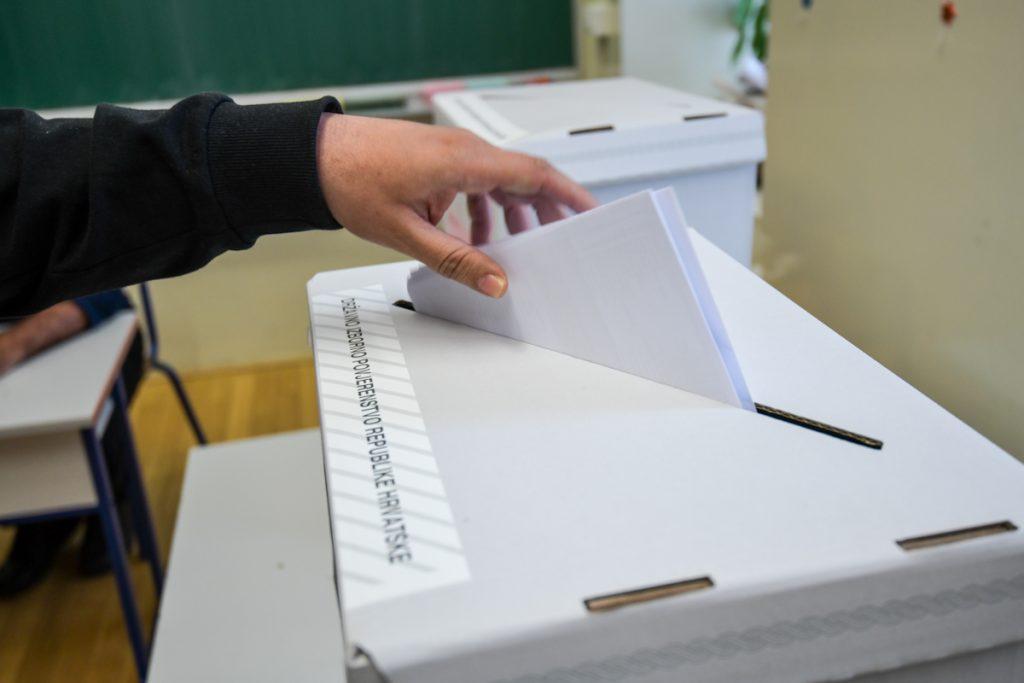 [FOTO] PARLAMENTARNI IZBORI Dubrovnik među županijskim sjedištima s najmanjom izlaznosti birača