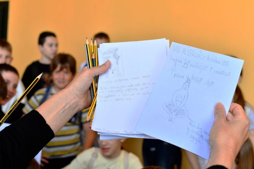 UMJETNIČKA GALERIJA Posjet šestaša iz gruške škole 'Ivan Gundulić'